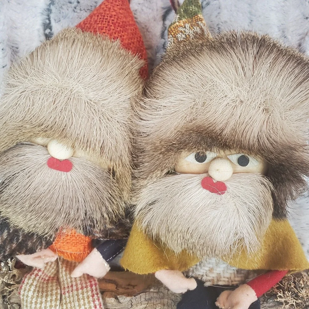 Kitschy Folk Art Two Bearded Men On A Branch Log Natural‎ Materials Wall Hanging
